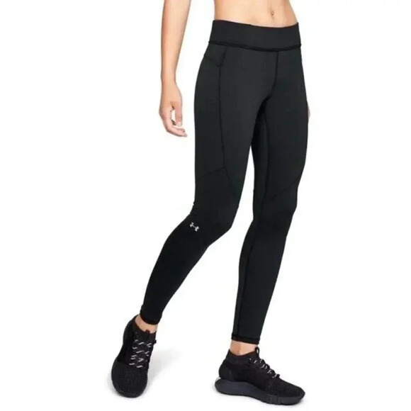 Under Armour UA Black ColdGear Full 7/8 Length Athletic Pants XS - Picture 1 of 4